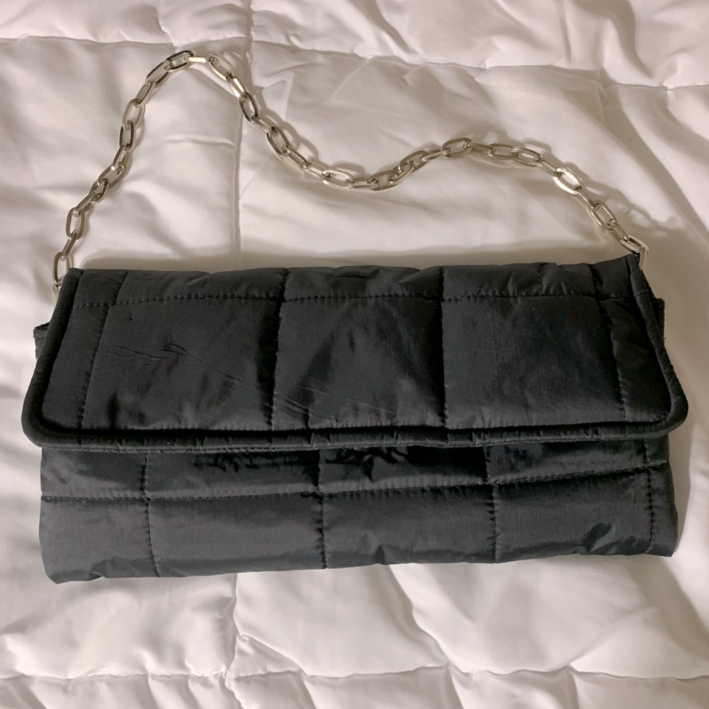Rare find! Puffer material, clutch handbag. Flawless!